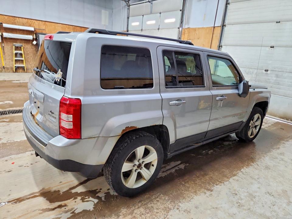 47731926 :رقم المزاد ، 1C4NJRFB5GD542049 vin ، 2016 Jeep Patriot مزاد بيع