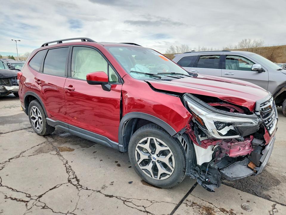 Продажа на аукционе авто 2023 Subaru Forester, vin: JF2SKAEC2PH446207, номер лота: 47294706