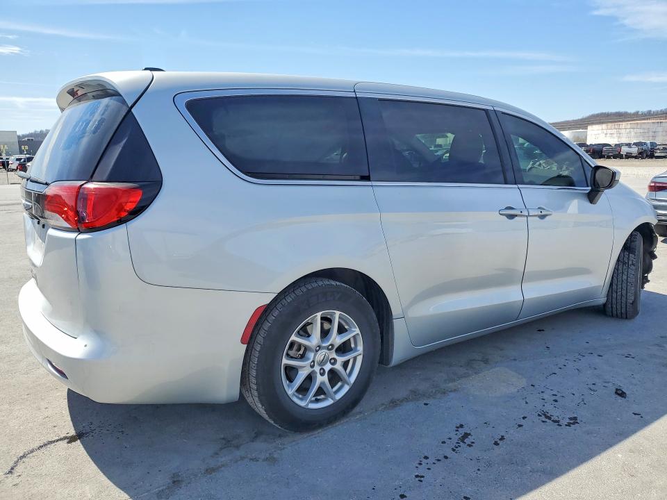Продаж на аукціоні авто 2022 Chrysler Voyager, vin: 2C4RC1CGXNR229568, номер лоту: 47230826