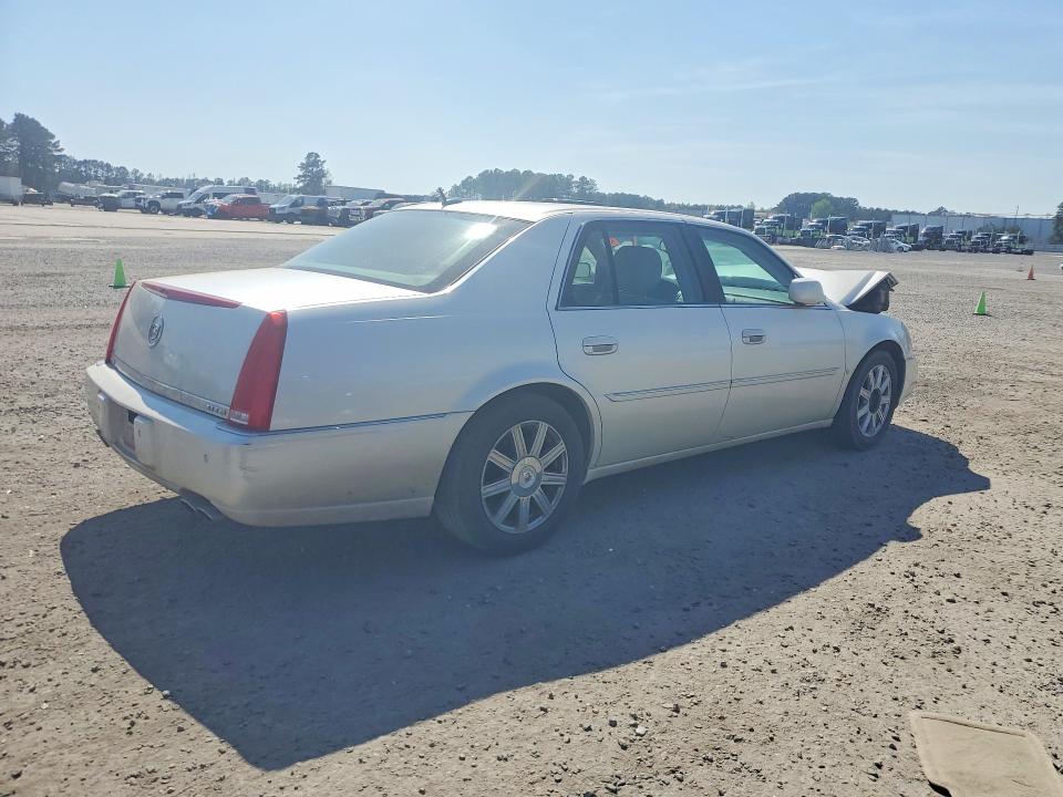 47177956 :رقم المزاد ، 1G6KD57Y28U122484 vin ، 2008 Cadillac Dts مزاد بيع