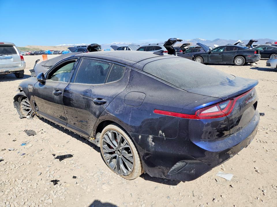 46068136 :رقم المزاد ، KNAE35LC1L6085090 vin ، 2020 Kia Stinger مزاد بيع