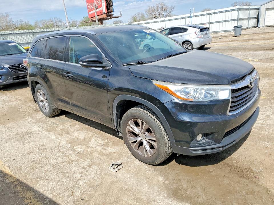 47825266 :رقم المزاد ، 5TDJKRFH5FS101430 vin ، 2015 Toyota Highlander مزاد بيع