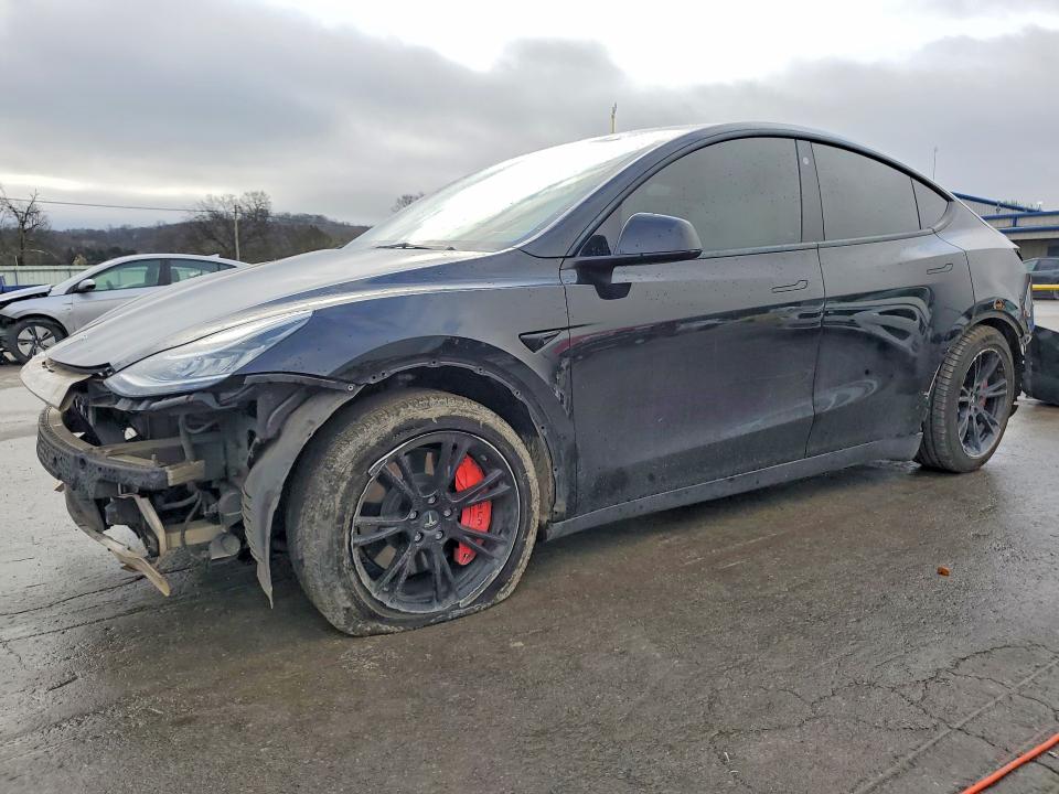 Продажа на аукционе авто 2022 Tesla Model Y, vin: 7SAYGAEEXNF389668, номер лота: 41600156