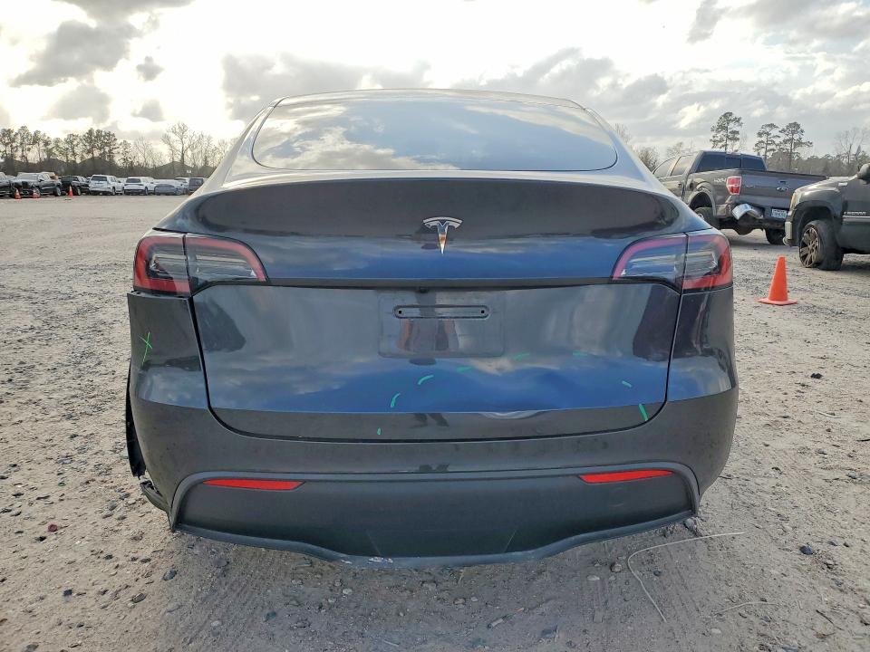41803836 :رقم المزاد ، 7SAYGDEDXRF051945 vin ، 2024 Tesla Model Y مزاد بيع