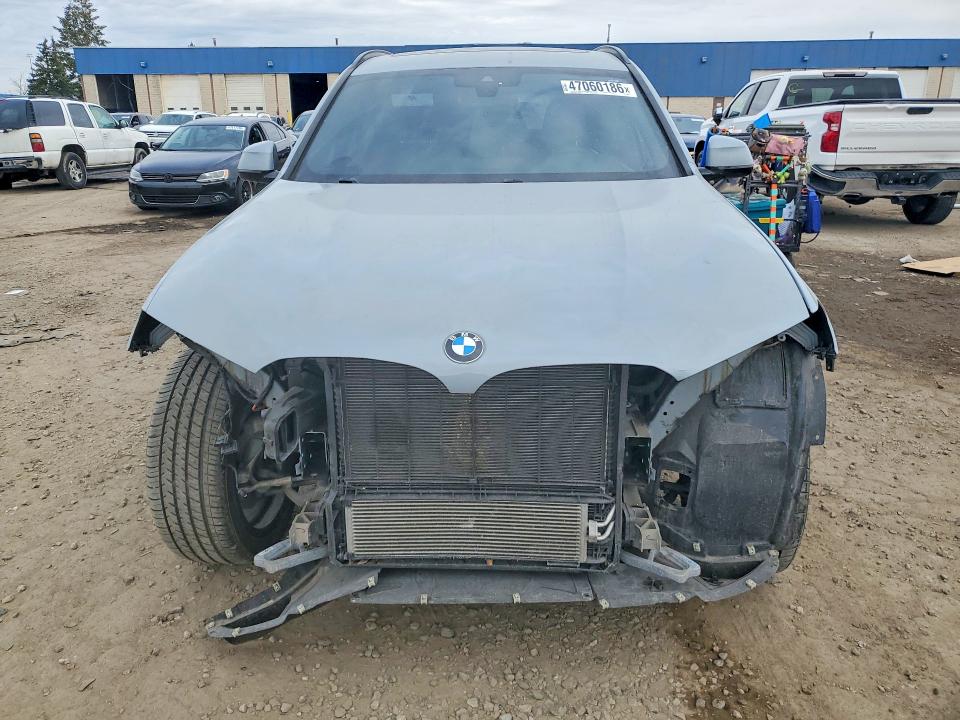 47060186 :رقم المزاد ، 5UX53DP07N9K55465 vin ، 2022 Bmw X3 مزاد بيع