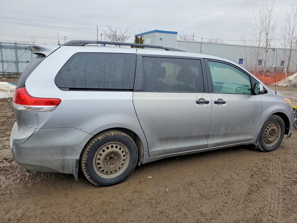 78831585 :رقم المزاد ، 5TDZK3DCXCS256011 vin ، 2012 Toyota Sienna مزاد بيع