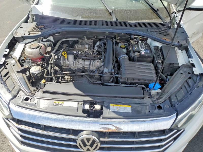 47640186 :رقم المزاد ، 3VWC57BU1MM046203 vin ، 2021 Volkswagen Jetta مزاد بيع
