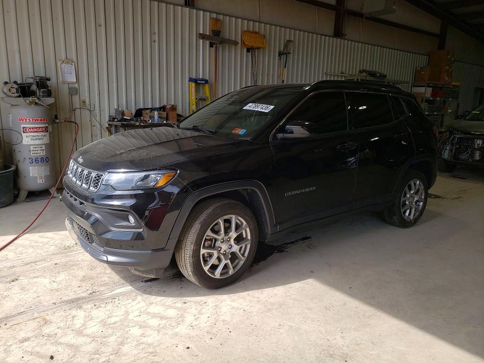 47897436 :رقم المزاد ، 3C4NJDFN6RT130068 vin ، 2024 Jeep Compass مزاد بيع