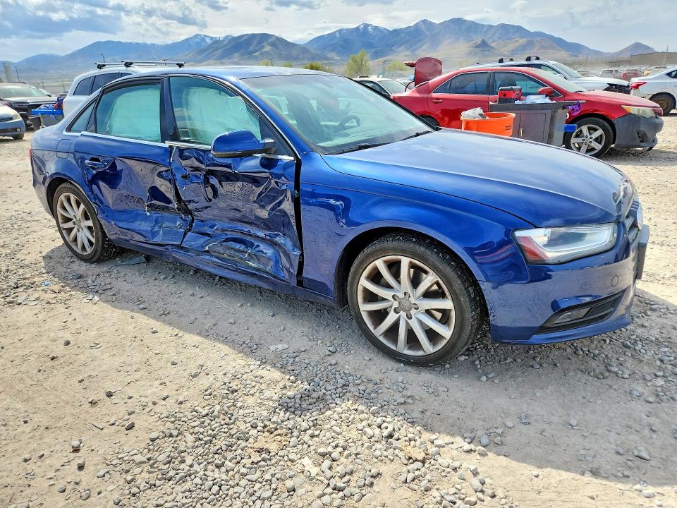 2013 Audi A4 მანქანა იყიდება აუქციონზე, vin: WAUFFAFL5DN013171, აუქციონის ნომერი: 48061116