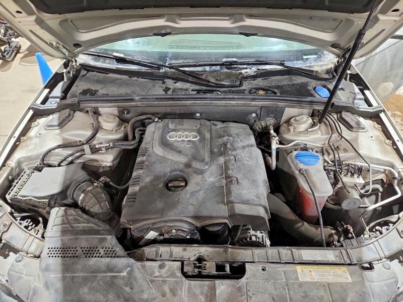 2013 Audi A4 მანქანა იყიდება აუქციონზე, vin: WAUFFCFL5DN030130, აუქციონის ნომერი: 46319046