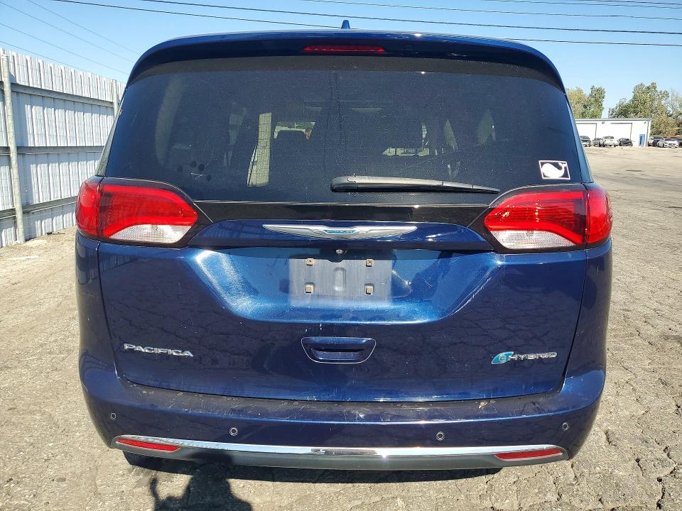 Продаж на аукціоні авто 2018 Chrysler Pacifica, vin: 2C4RC1N72JR236599, номер лоту: 46649426