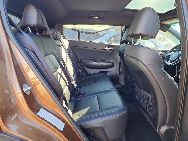 79733105 :رقم المزاد ، KNDP63AC7L7652018 vin ، 2020 Kia Sportage مزاد بيع