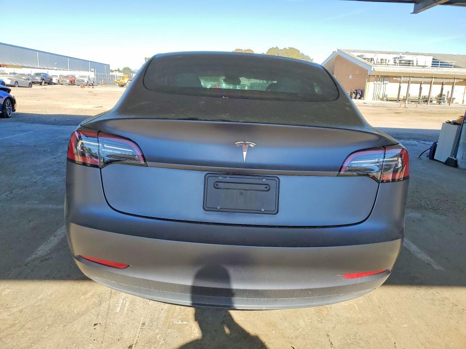 Продажа на аукционе авто 2023 Tesla Model 3, vin: 5YJ3E1EA9PF517184, номер лота: 46359206