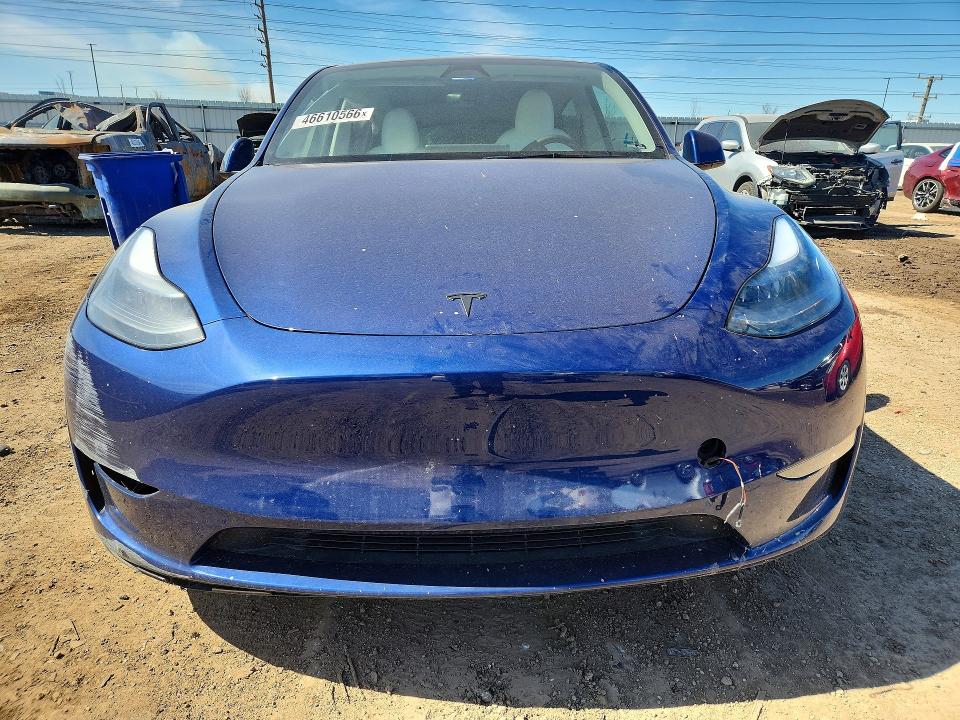 2024 Tesla Model Y მანქანა იყიდება აუქციონზე, vin: 7SAYGDEF2RA280053, აუქციონის ნომერი: 46610566
