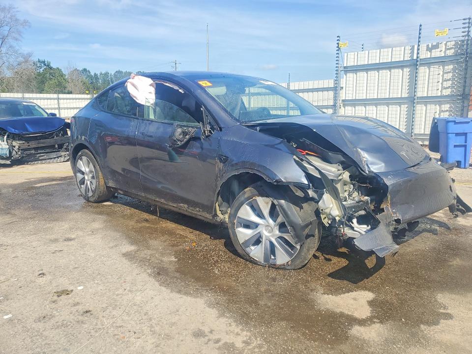 Продажа на аукционе авто 2023 Tesla Model Y, vin: 7SAYGDEE7PA196525, номер лота: 79248255