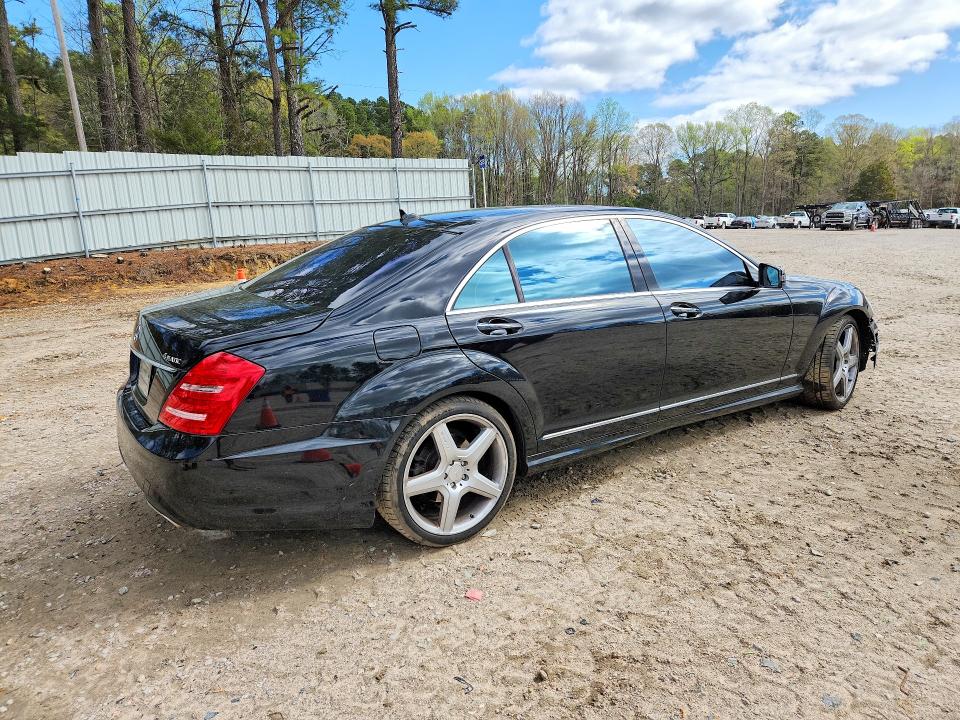 47640146 :رقم المزاد ، WDDNG8GB4AA312511 vin ، 2010 Mercedes-benz S مزاد بيع