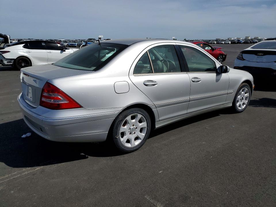 Продаж на аукціоні авто 2005 Mercedes-benz C, vin: WDBRF61J75F558463, номер лоту: 47743546