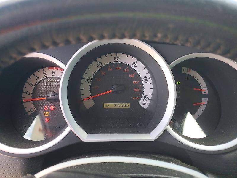 Продажа на аукционе авто 2014 Toyota Tacoma, vin: 3TMLU4EN0EM163930, номер лота: 41890956