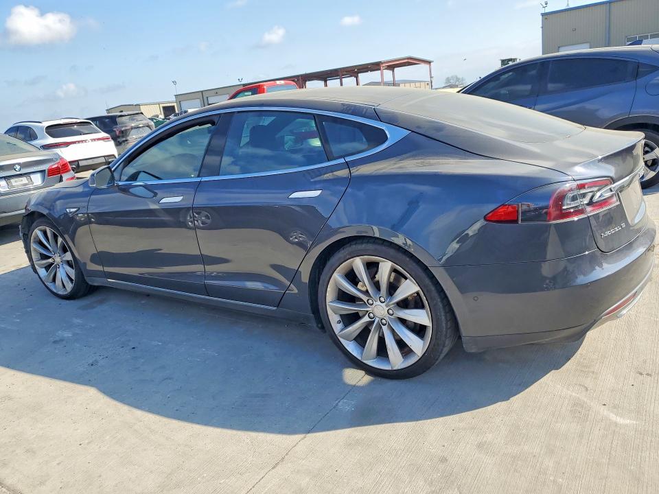 Aukcja sprzedaży 2015 Tesla Model S, vin: 5YJSA1E11FF110532, numer aukcji: 46214386
