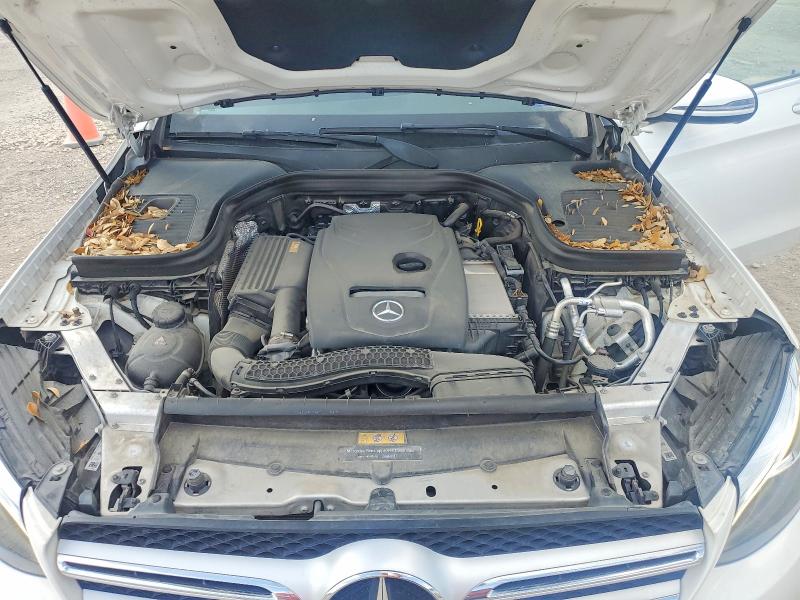 47972686 :رقم المزاد ، WDC0G4JB3JV101745 vin ، 2018 Mercedes-benz Glc مزاد بيع