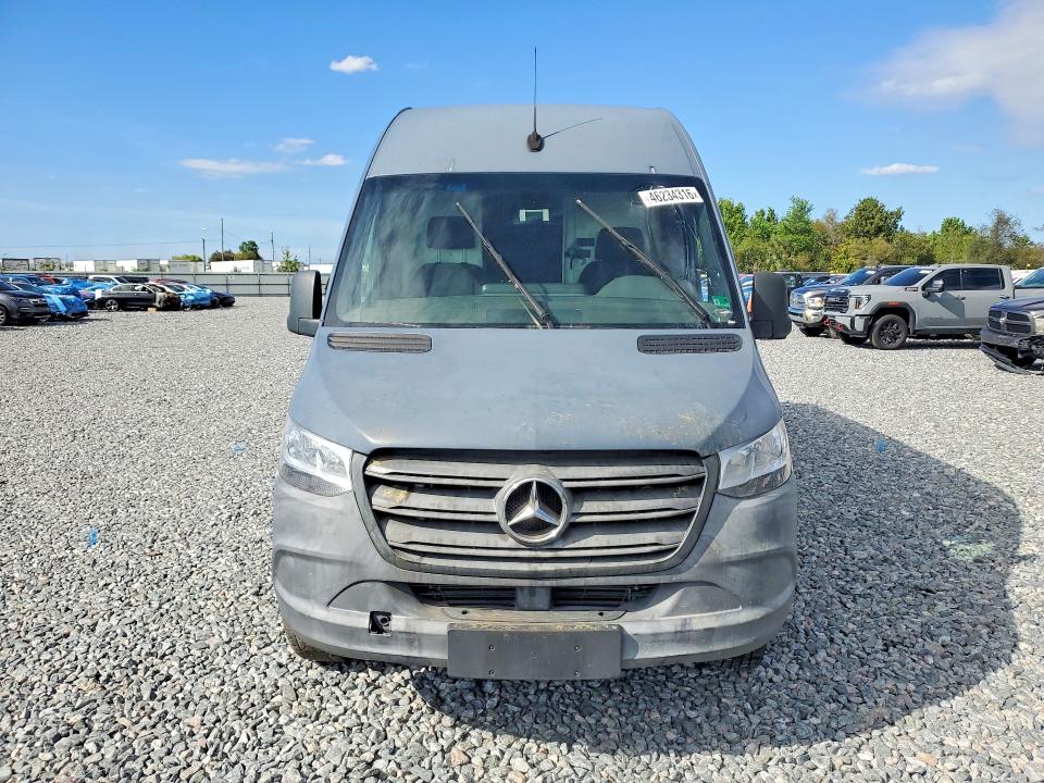 46234316 :رقم المزاد ، WD4PF1CDXKP138923 vin ، 2019 Mercedes-benz Sprinter مزاد بيع