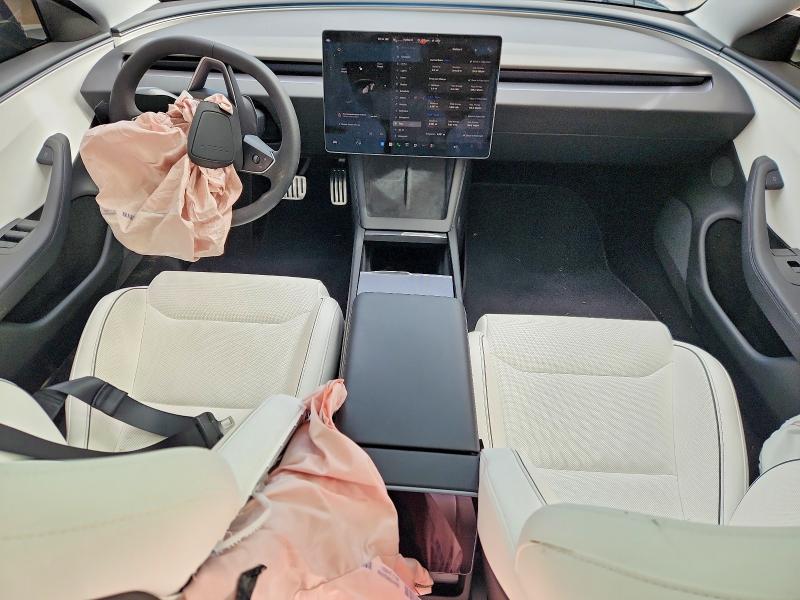 42063726 :رقم المزاد ، 5YJ3E1ET5TF143491 vin ، 2026 Tesla Model 3 مزاد بيع