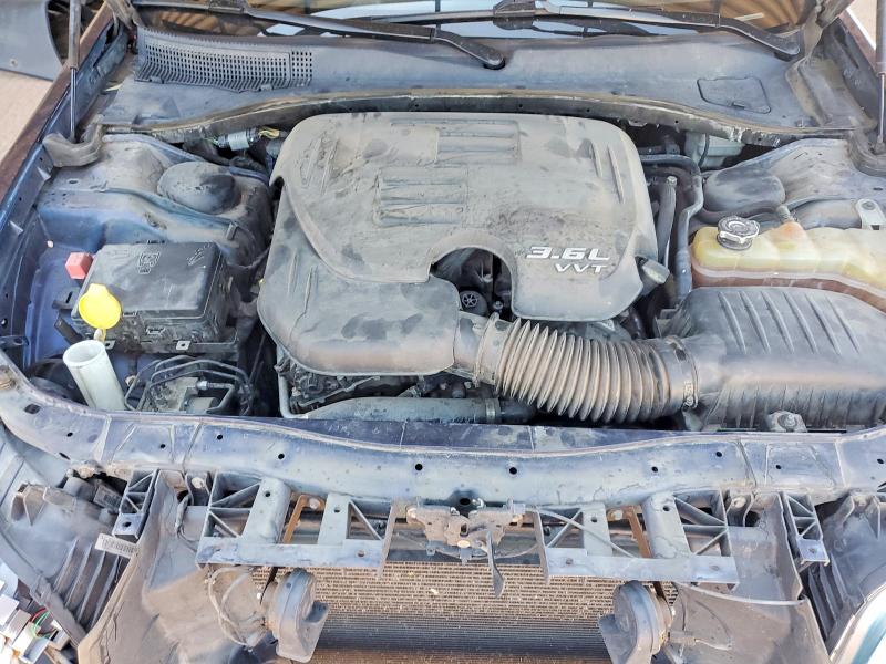 2015 Chrysler 300 მანქანა იყიდება აუქციონზე, vin: 2C3CCAAG2FH828873, აუქციონის ნომერი: 45887926