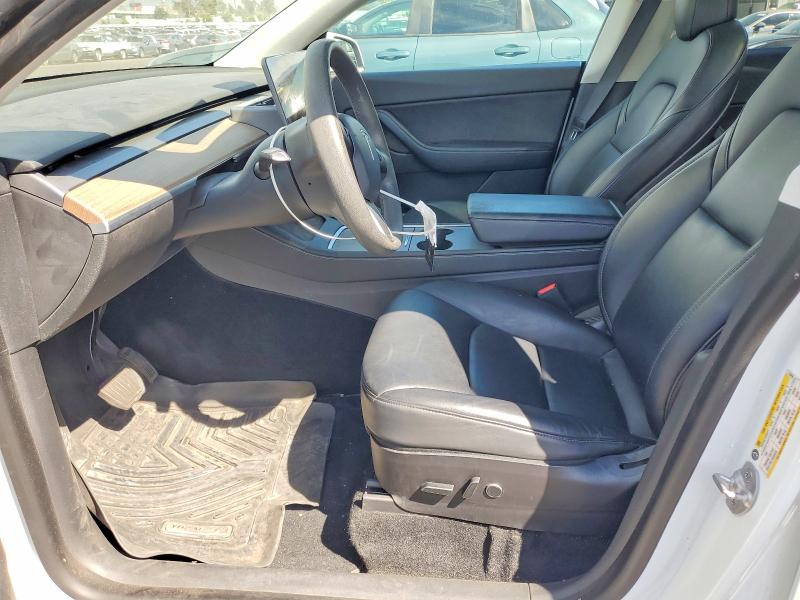 2021 Tesla Model Y მანქანა იყიდება აუქციონზე, vin: 5YJYGDED7MF130284, აუქციონის ნომერი: 79276285