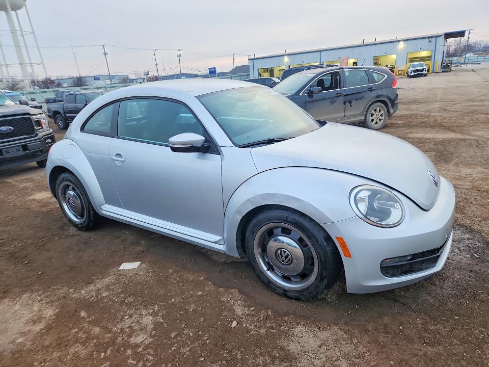 46845806 :رقم المزاد ، 3VWJP7AT4CM601136 vin ، 2012 Volkswagen Beetle مزاد بيع