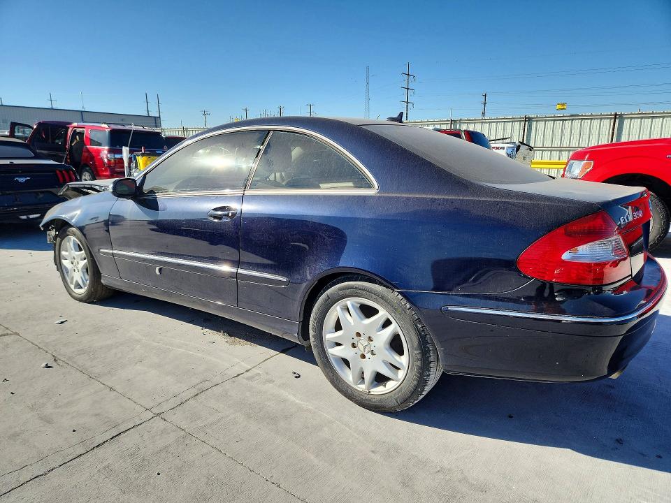 46070976 :رقم المزاد ، WDBTJ56H28F247418 vin ، 2008 Mercedes-benz Clk مزاد بيع