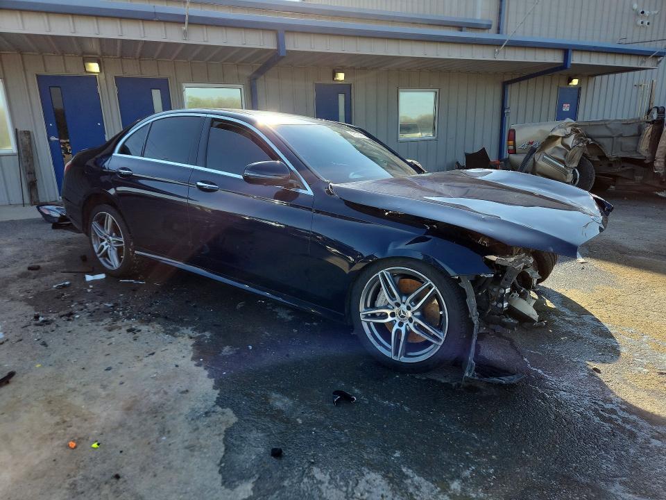 47575466 :رقم المزاد ، WDDZF4JBXKA574444 vin ، 2019 Mercedes-benz E مزاد بيع