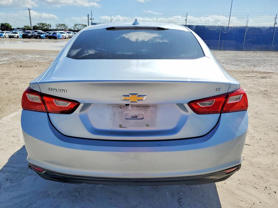 Продажа на аукционе авто 2018 Chevrolet Malibu  Lt, vin: 1G1ZD5ST8JF236287, номер лота: 46924776