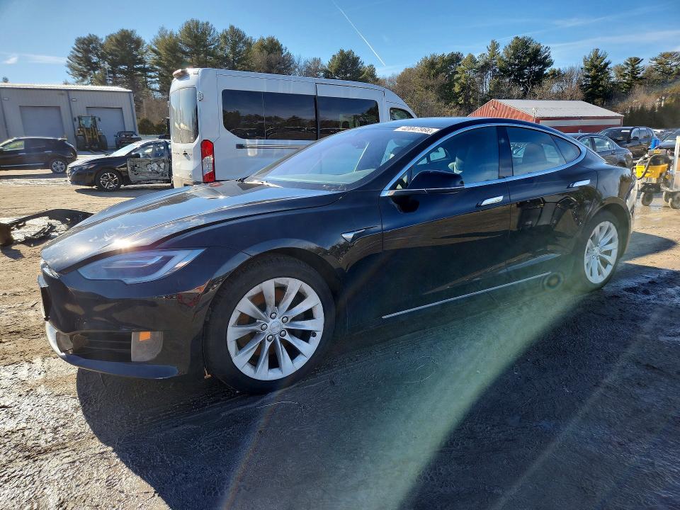 Продажа на аукционе авто 2017 Tesla Model S, vin: 5YJSA1E17HF177834, номер лота: 42047966