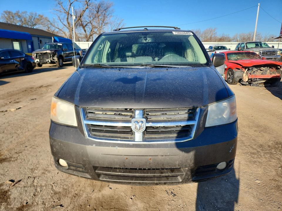 Продаж на аукціоні авто 2010 Dodge Grand Caravan, vin: 2D4RN5DX8AR390403, номер лоту: 79944845