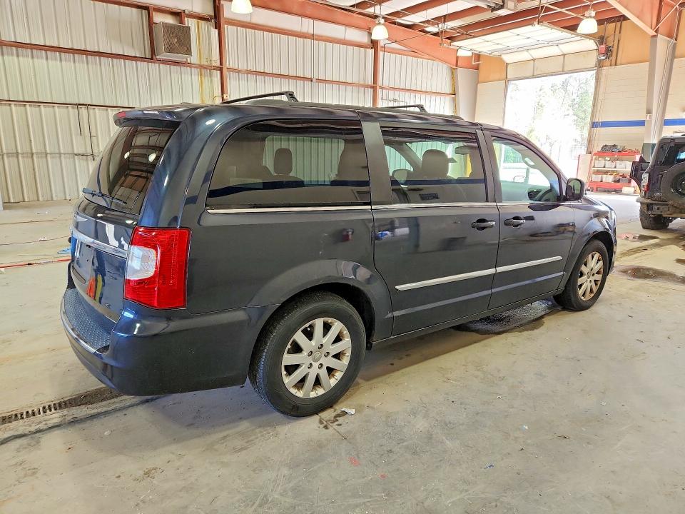 2013 Chrysler Town & Country მანქანა იყიდება აუქციონზე, vin: 2C4RC1BG7DR596900, აუქციონის ნომერი: 46384436