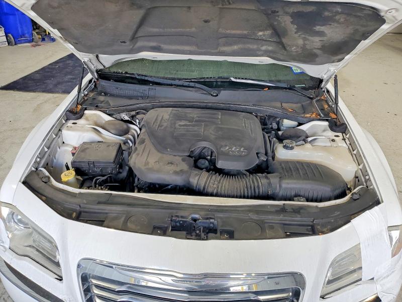 2012 Chrysler 300 მანქანა იყიდება აუქციონზე, vin: 2C3CCACG1CH123796, აუქციონის ნომერი: 47230366