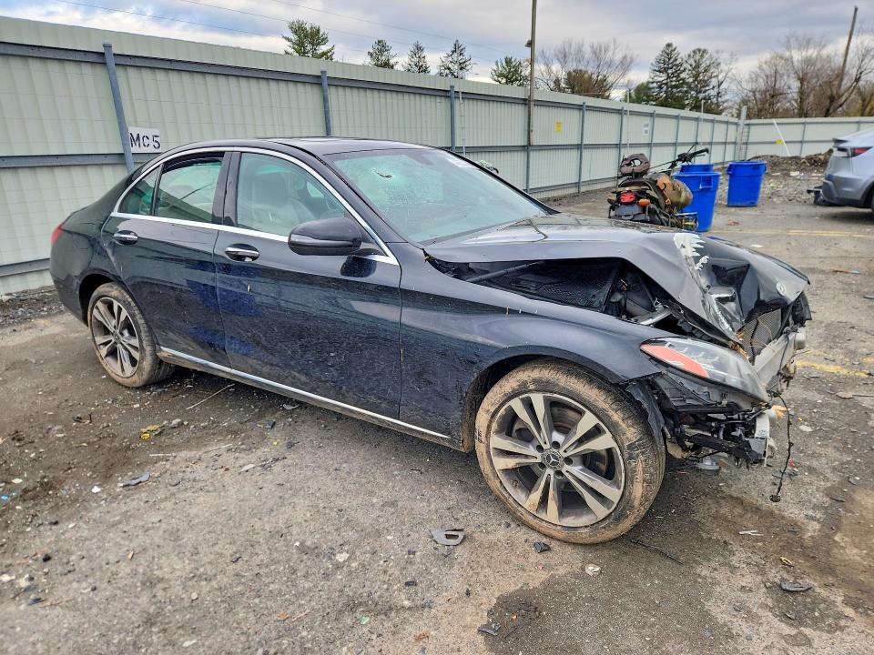 Продажа на аукционе авто 2020 Mercedes-benz C, vin: WDDWF8EB5LR555050, номер лота: 47333436