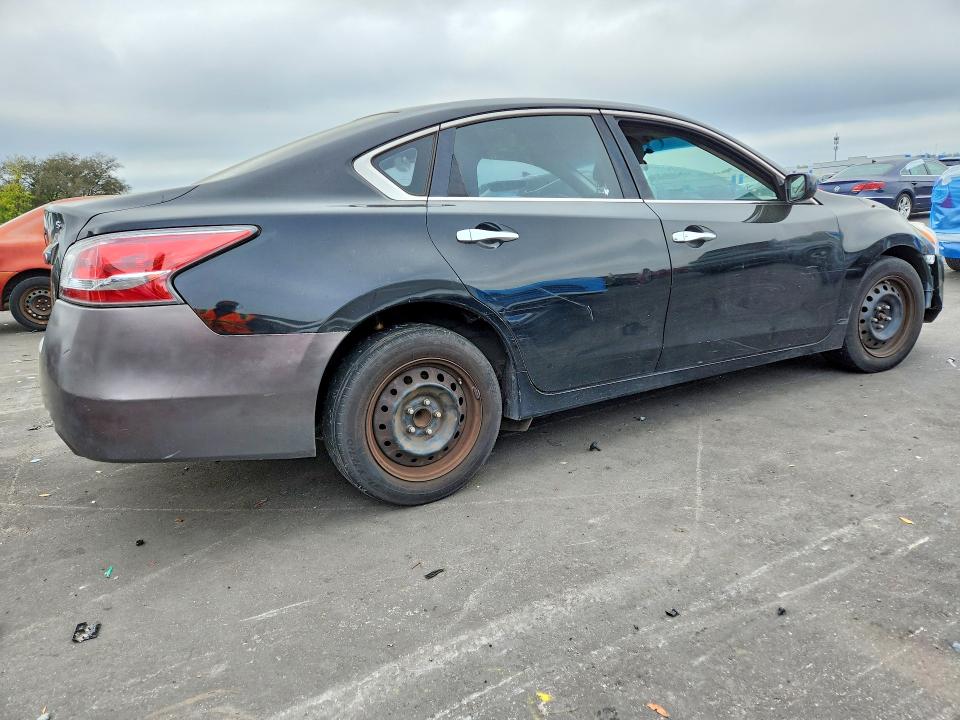 Продажа на аукционе авто 2015 Nissan Altima, vin: 1N4AL3APXFN922916, номер лота: 47317126