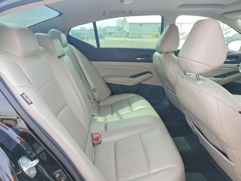 47437186 :رقم المزاد ، 1N4BL4FW2KN303750 vin ، 2019 Nissan Altima مزاد بيع