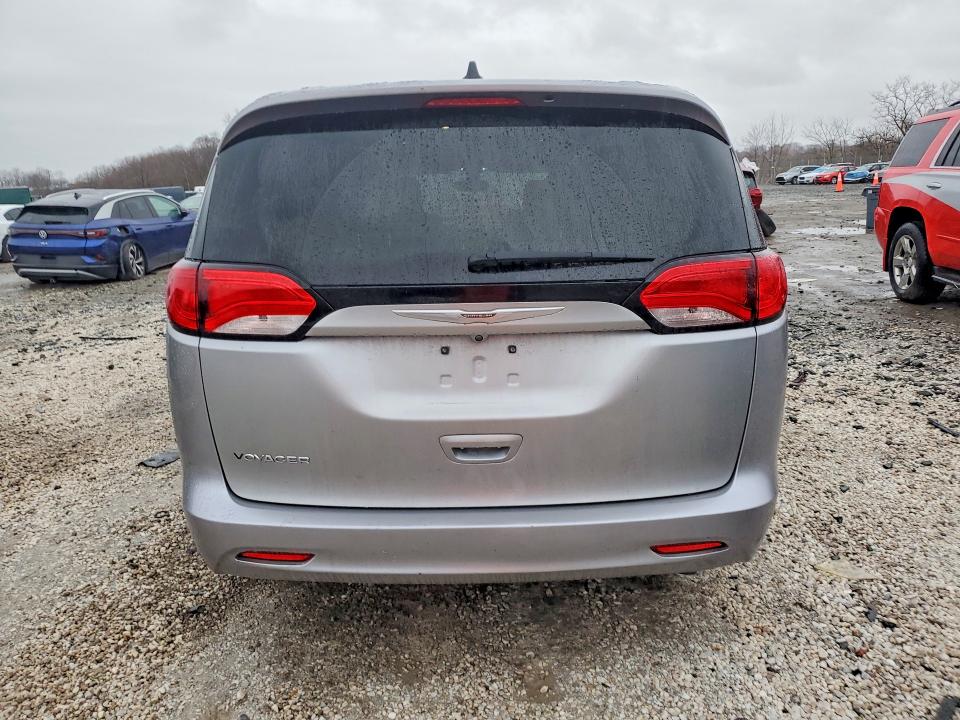 2021 Chrysler Voyager მანქანა იყიდება აუქციონზე, vin: 2C4RC1DG8MR530403, აუქციონის ნომერი: 45819666