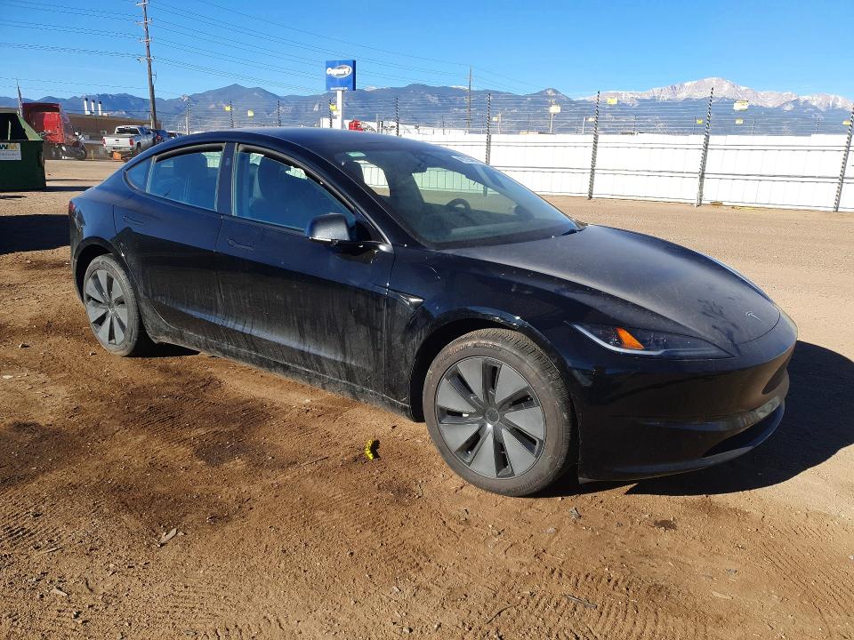 46725486 :رقم المزاد ، 5YJ3E1EA9SF983366 vin ، 2025 Tesla Model 3 مزاد بيع