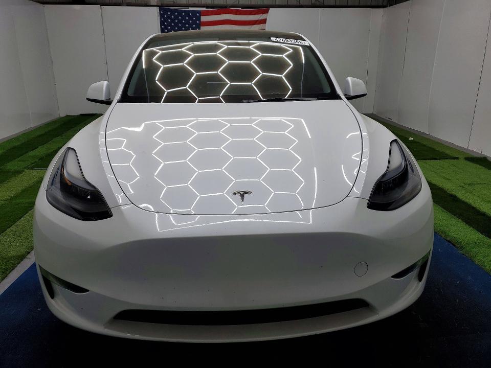 47693366 :رقم المزاد ، 7SAYGDED4PF956100 vin ، 2023 Tesla Model Y مزاد بيع