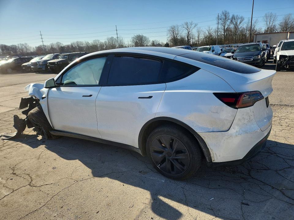 Продажа на аукционе авто 2024 Tesla Model Y, vin: 7SAYGDEE7RF117151, номер лота: 47414926