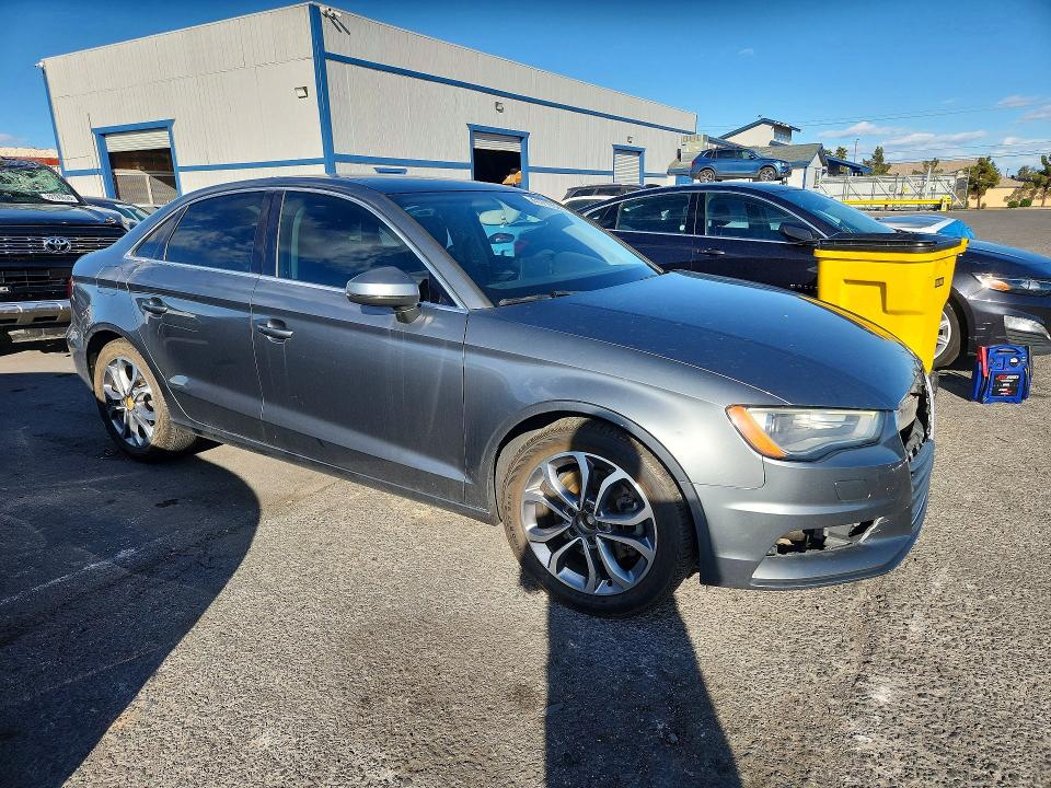 Продаж на аукціоні авто 2015 Audi A3, vin: WAUACGFF1F1004834, номер лоту: 41710526