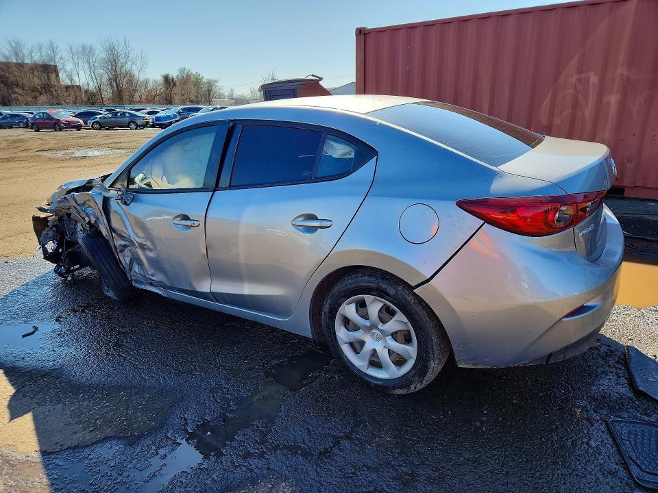46621796 :رقم المزاد ، JM1BM1T7XG1346590 vin ، 2016 Mazda 3 مزاد بيع