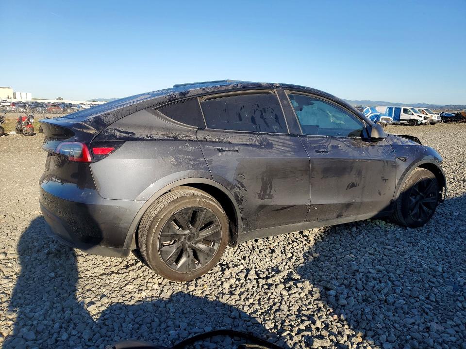 Продаж на аукціоні авто 2024 Tesla Model Y, vin: 7SAYGDEE7RF013565, номер лоту: 45854986