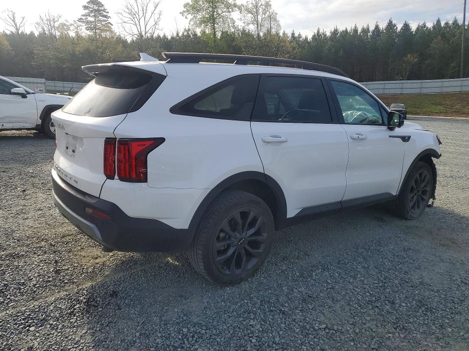 Продажа на аукционе авто 2022 Kia Sorento, vin: 5XYRKDLF5NG075223, номер лота: 47811816