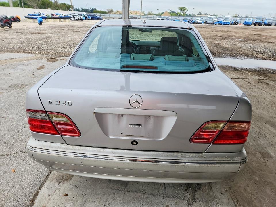 Продажа на аукционе авто 2002 Mercedes-benz E, vin: WDBJF65J62B483250, номер лота: 46278536