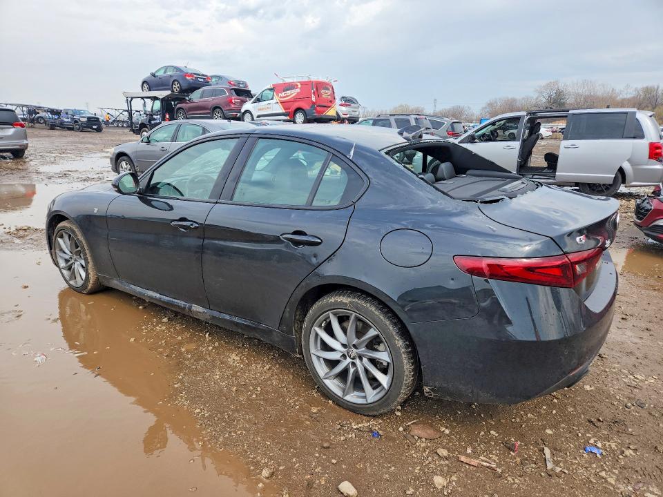 Продажа на аукционе авто 2022 Alfa Romeo Giulia, vin: ZARFANBN1N7660520, номер лота: 46873636