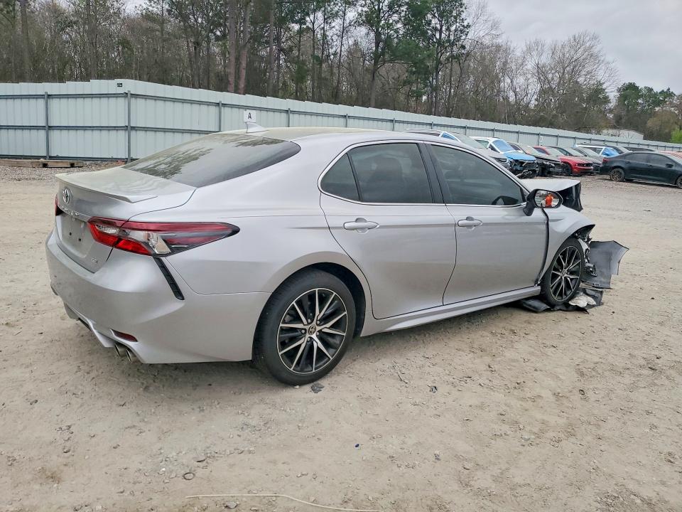 2023 Toyota Camry მანქანა იყიდება აუქციონზე, vin: 4T1G11AK3PU757636, აუქციონის ნომერი: 45855466